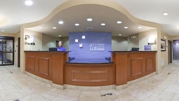 Holiday Inn Express & Suites Sheldon By Ihg,Sheldon>>Iowa,3 star