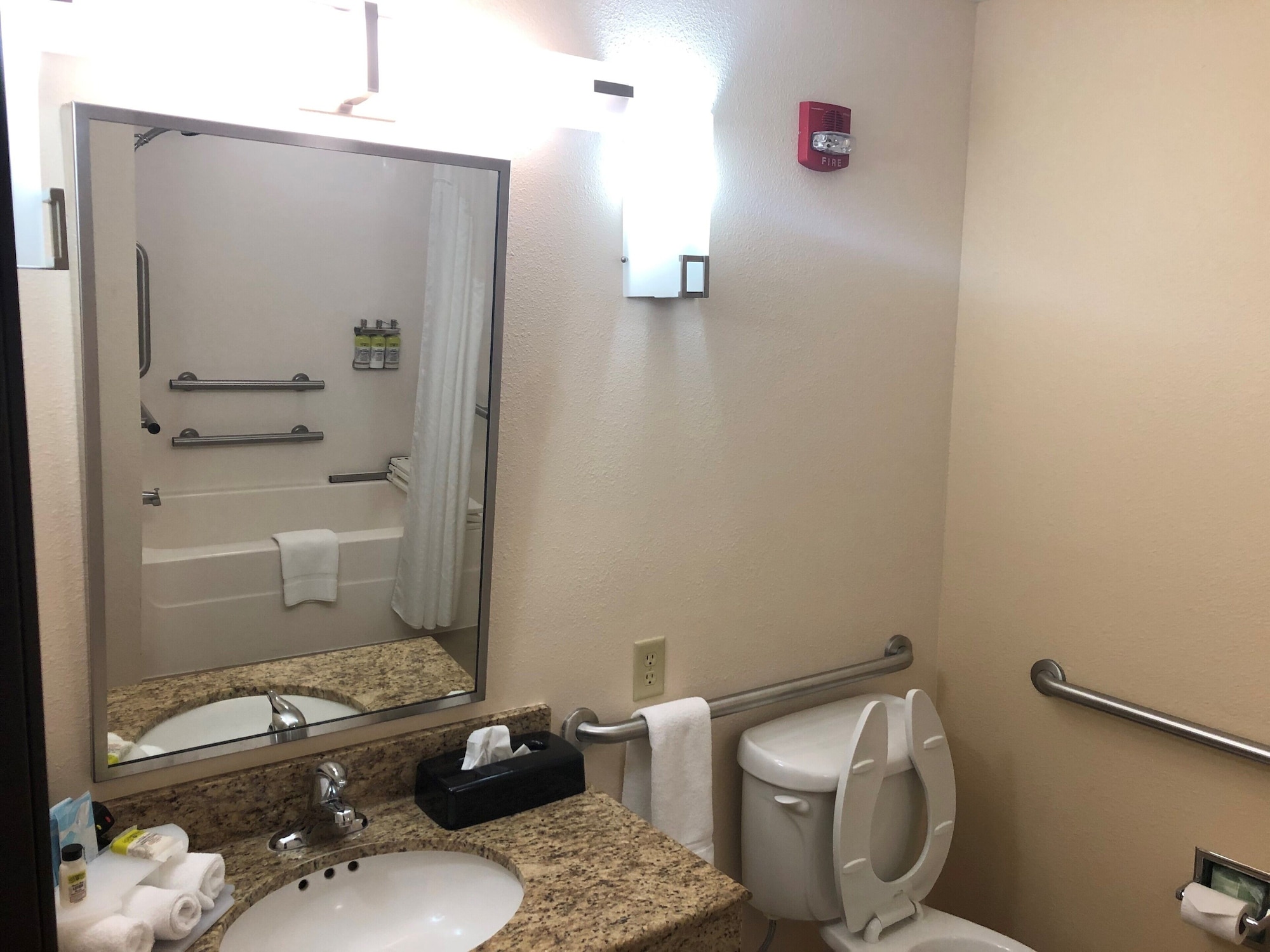 holiday inn express hotel and suites concordia by ihg