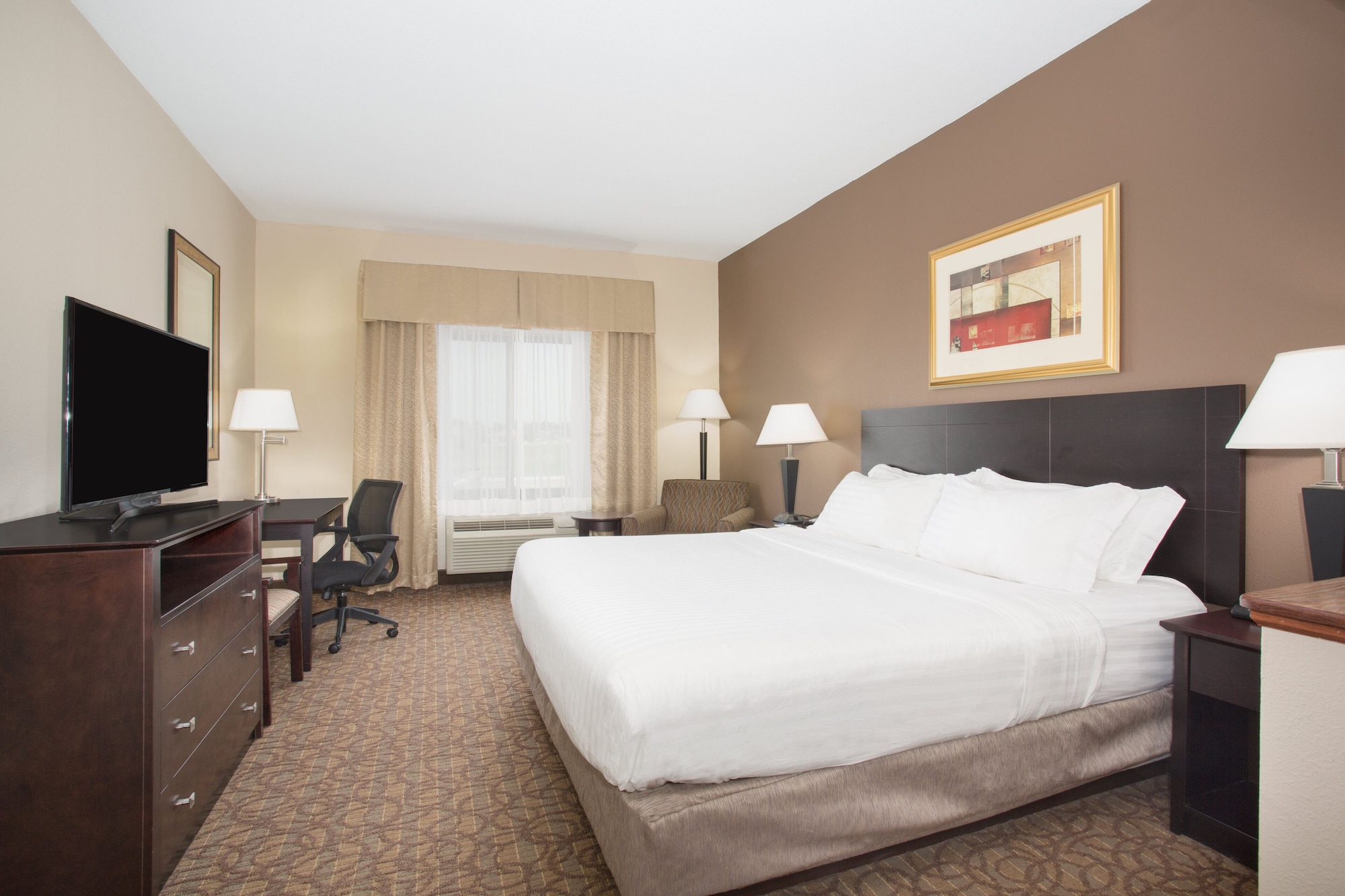 holiday inn express hotel and suites concordia by ihg