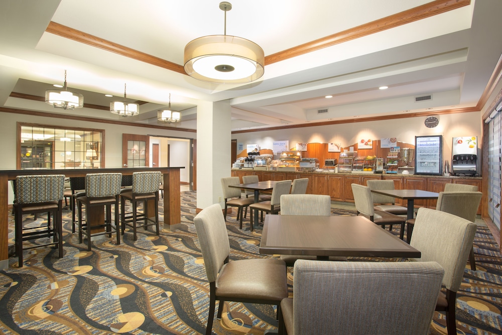 holiday inn express hotel and suites concordia by ihg