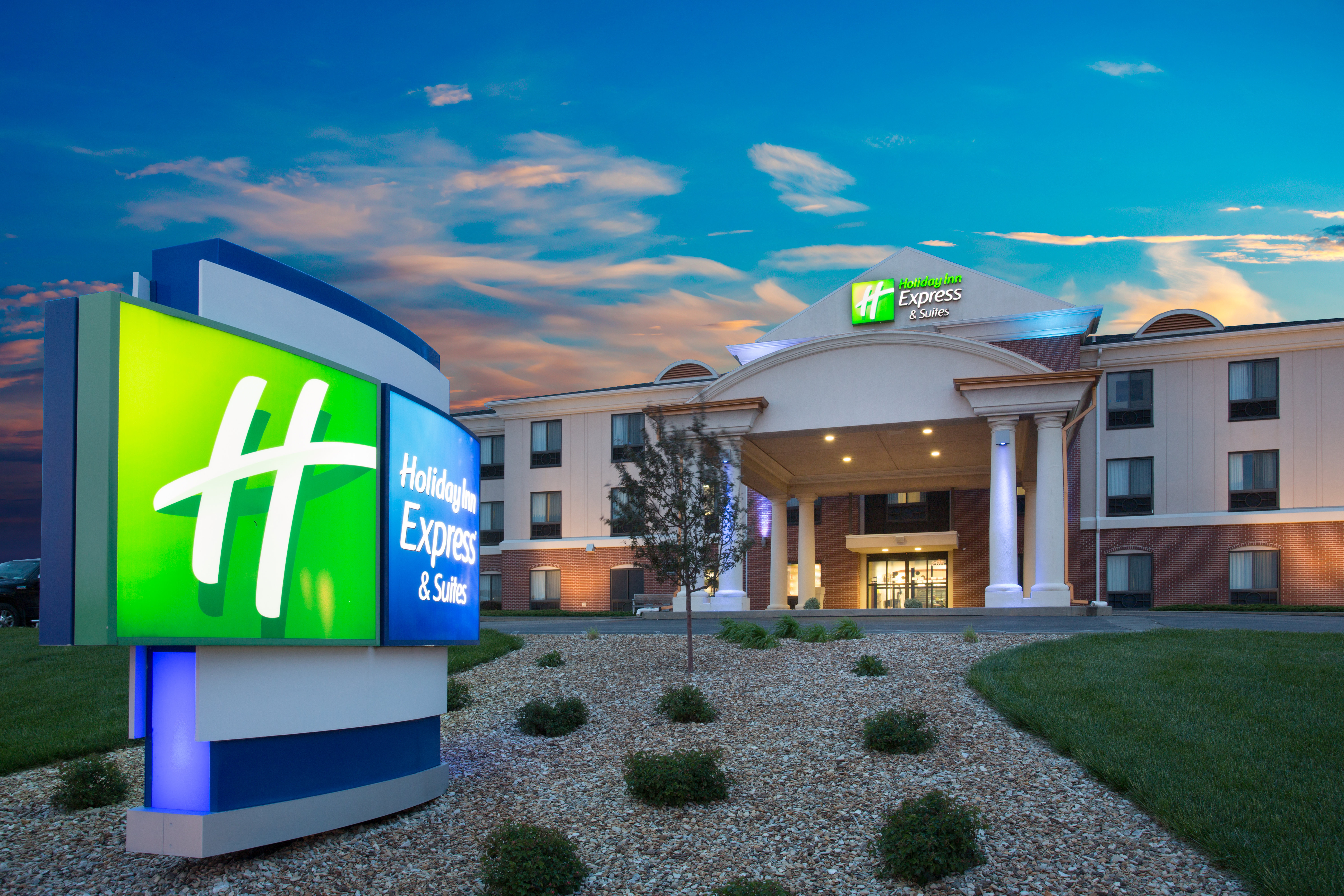 holiday inn express hotel and suites concordia by ihg