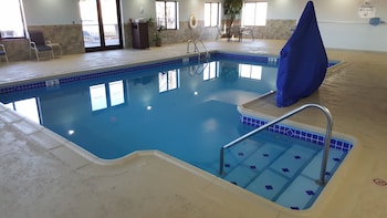 Holiday Inn Express Hotel & Suites Concordia By Ihg,Concordia>>Cloud County,3 star