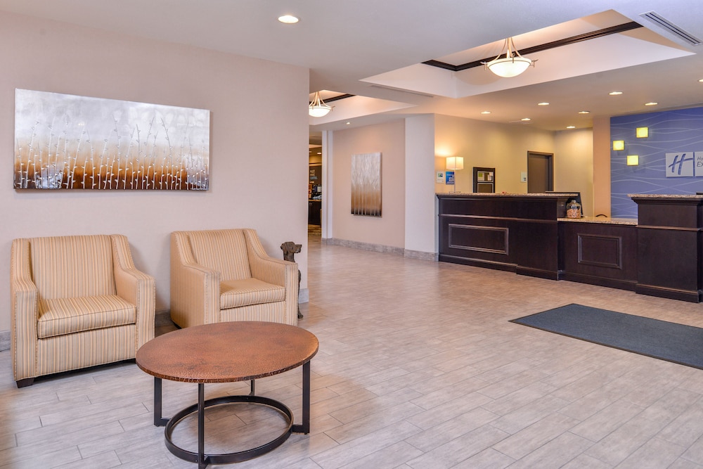 holiday inn express hotel and suites emporia northwest by ihg