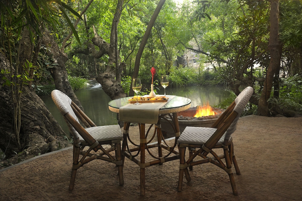 Amanvana Spa Resort,Kushalnagar,4 star