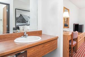 super 8 by wyndham nebraska city