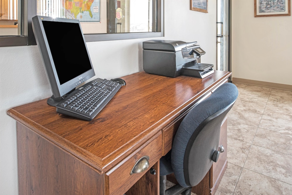 super 8 by wyndham nebraska city