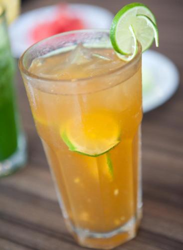 amaris hotel panakkukang makassar