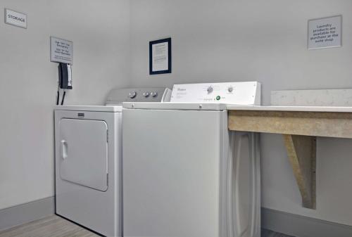 hampton inn gallatin