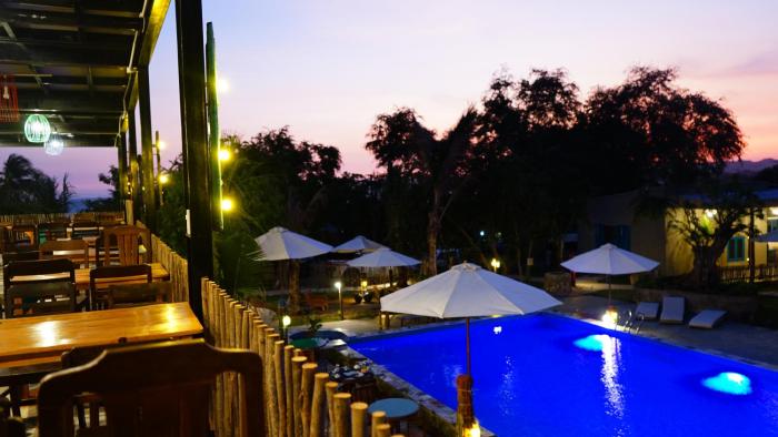 stop and go lang chai boutique resort