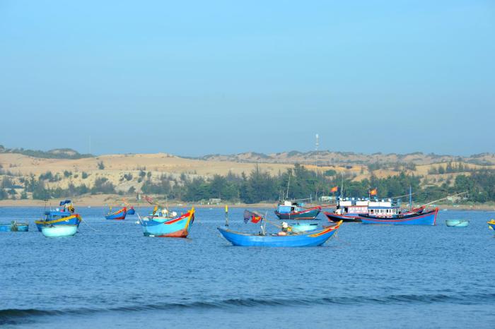 stop and go lang chai boutique resort