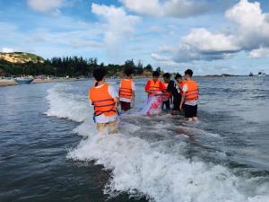 stop and go lang chai boutique resort