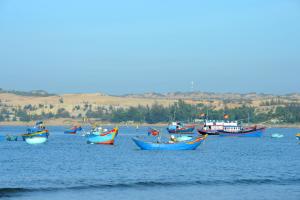 stop and go lang chai boutique resort