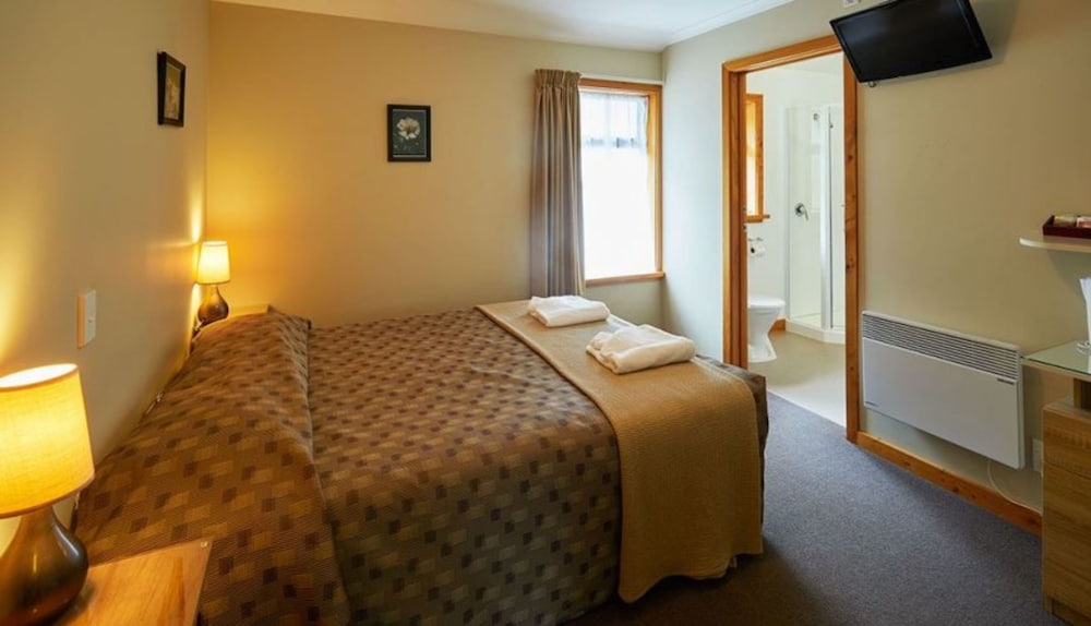 aoraki mount cook alpine lodge