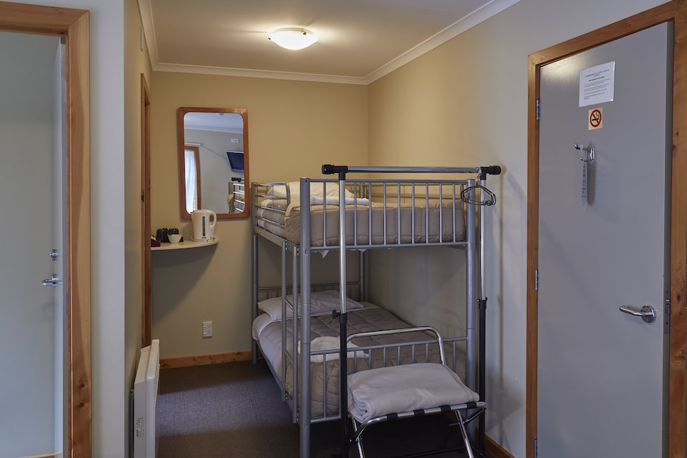 aoraki mount cook alpine lodge