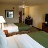 Cobblestone Hotel & Suites - Knoxville,Knoxville>>Iowa,3 star