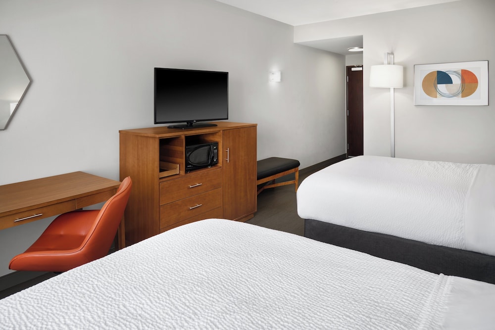 holiday inn express and suites midland south i 20 by ihg