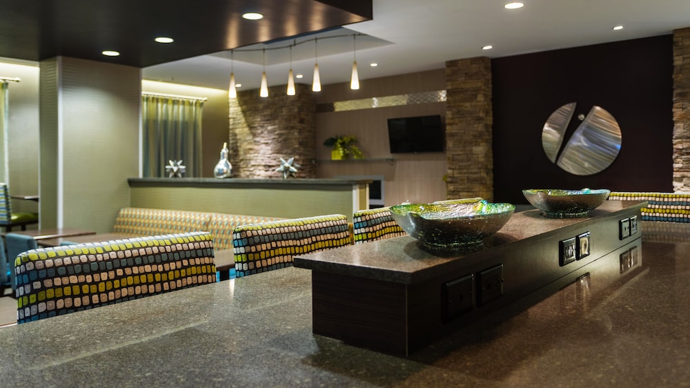 holiday inn express and suites midland south i 20 by ihg