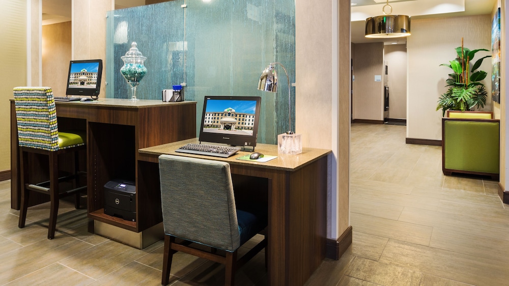 holiday inn express and suites midland south i 20 by ihg