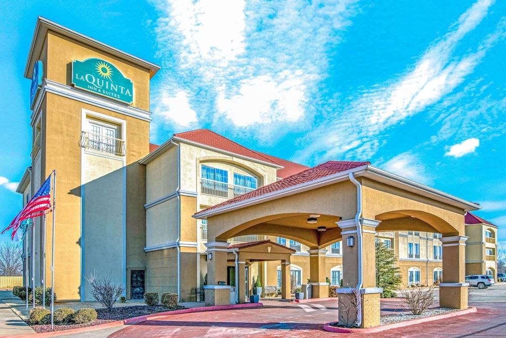 La Quinta Inn & Suites By Wyndham Woodward,Woodward>>Gage,3 star