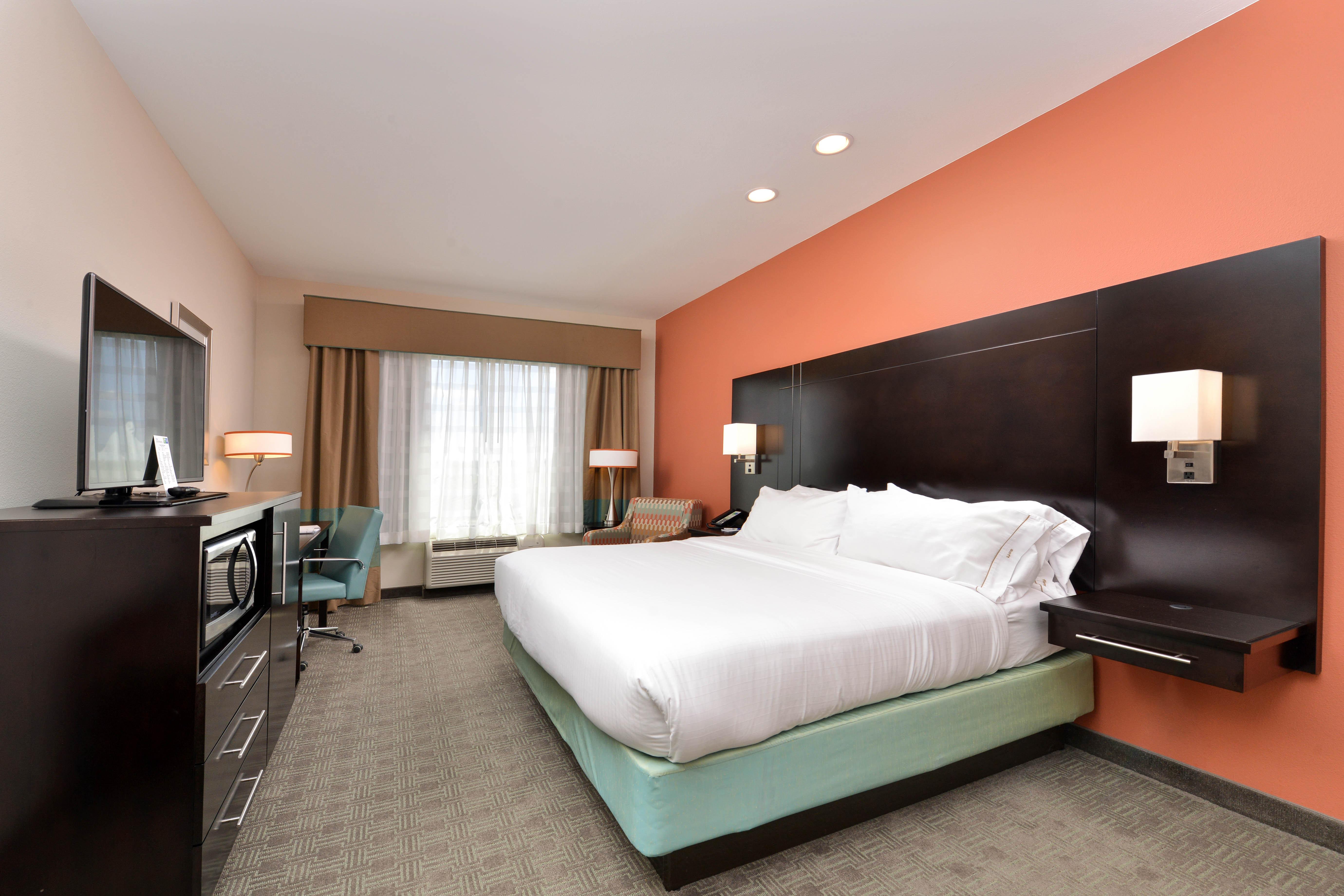 holiday inn express and suites austin south by ihg