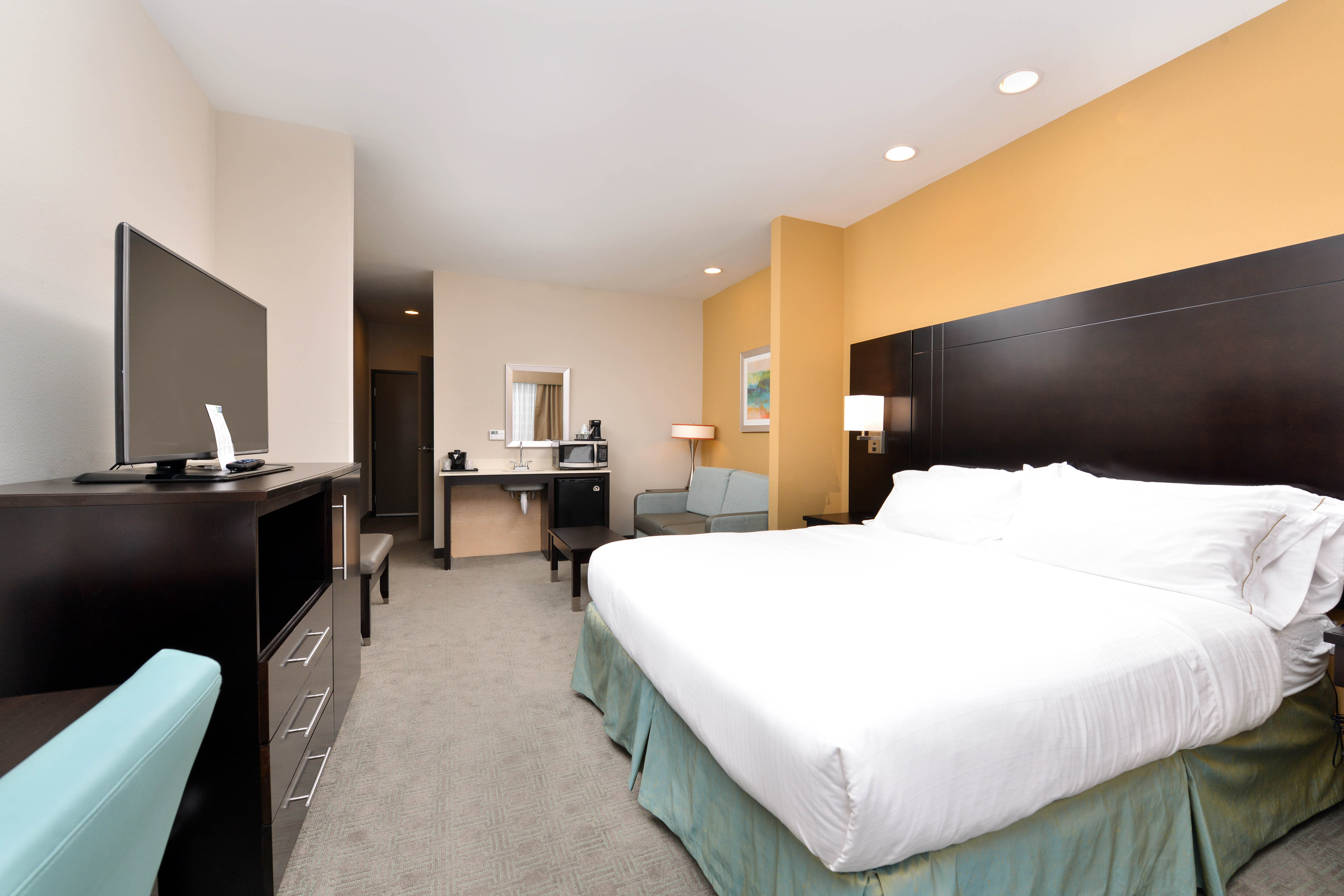 holiday inn express and suites austin south by ihg