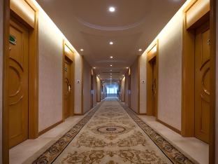 vienna hotel foshan qiandeng lake metro station
