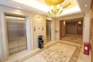 vienna hotel foshan qiandeng lake metro station