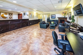 comfort inn and suites edson