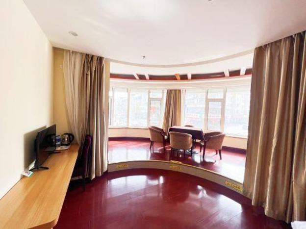 home inn dalian pulandian commercial street sbeilan road store
