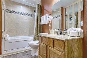 gatlinburg town square by exploria resorts