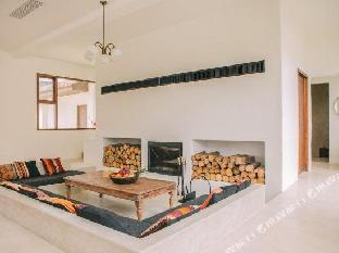 hill side village qiandao lake