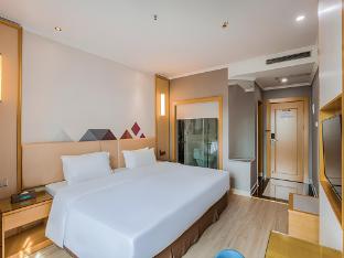 jiahua holiday hotel
