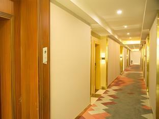 jiahua holiday hotel