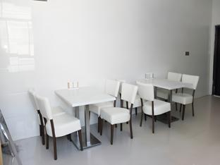 jiahua holiday hotel