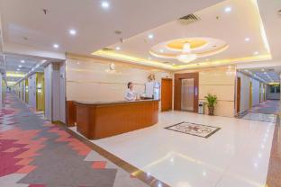 jiahua holiday hotel