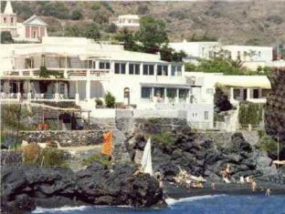 hotel villaggio stromboli