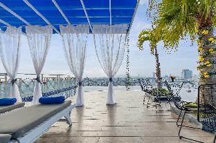 sea queen hotel