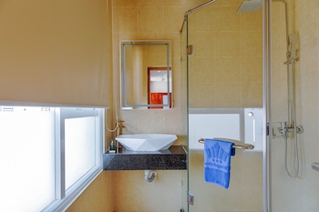 sea queen hotel