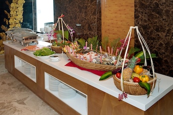 sea queen hotel
