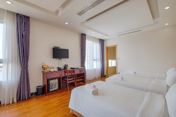 sea queen hotel