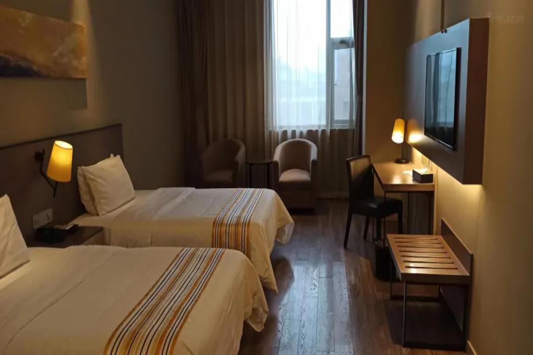 home inn plus kunshan beimen road jiufangcheng
