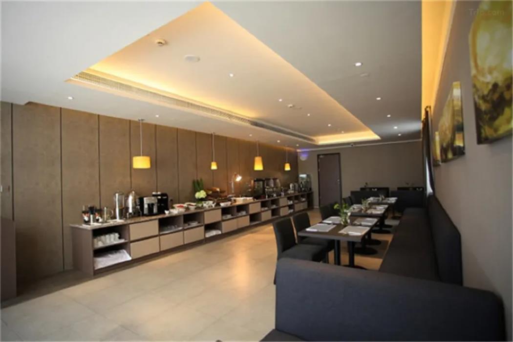 home inn plus kunshan beimen road jiufangcheng