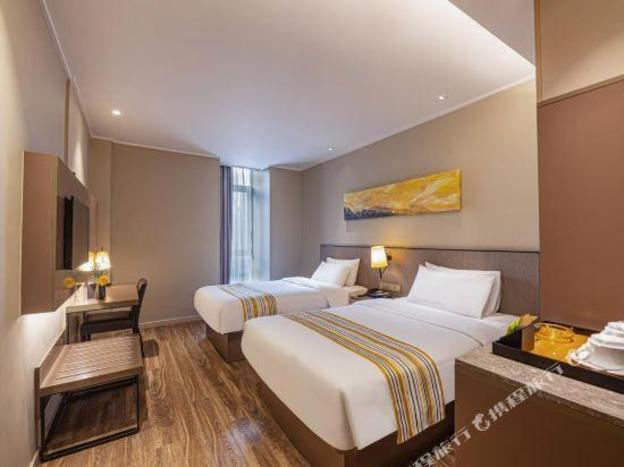 home inn plus kunshan beimen road jiufangcheng