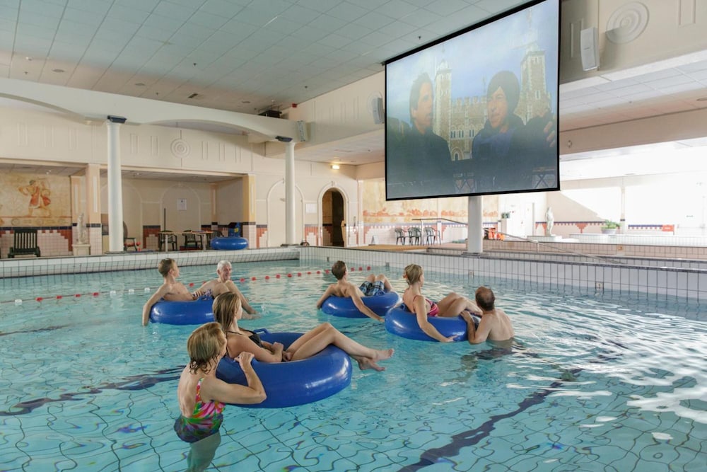 beach hotel zandvoort by center parcs