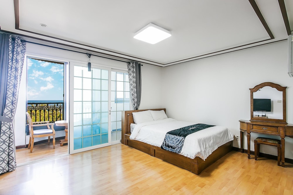 jeju view of sea pension