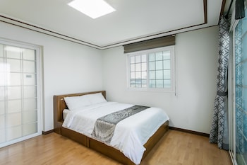 jeju view of sea pension