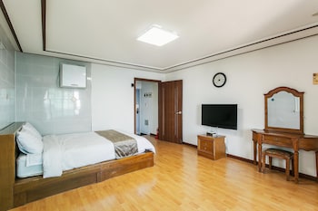 jeju view of sea pension