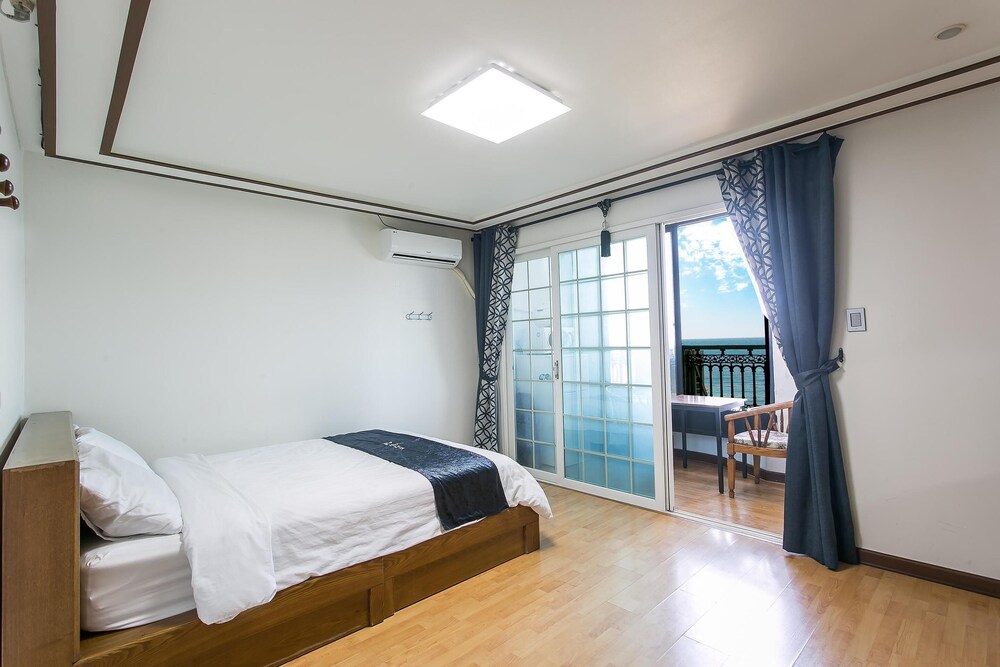 jeju view of sea pension