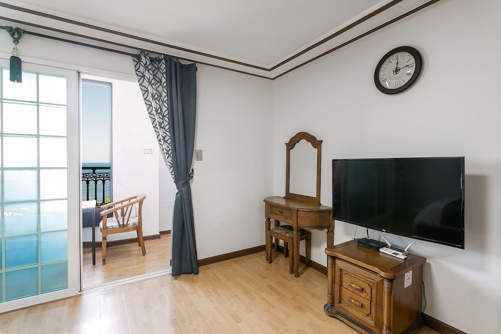 jeju view of sea pension