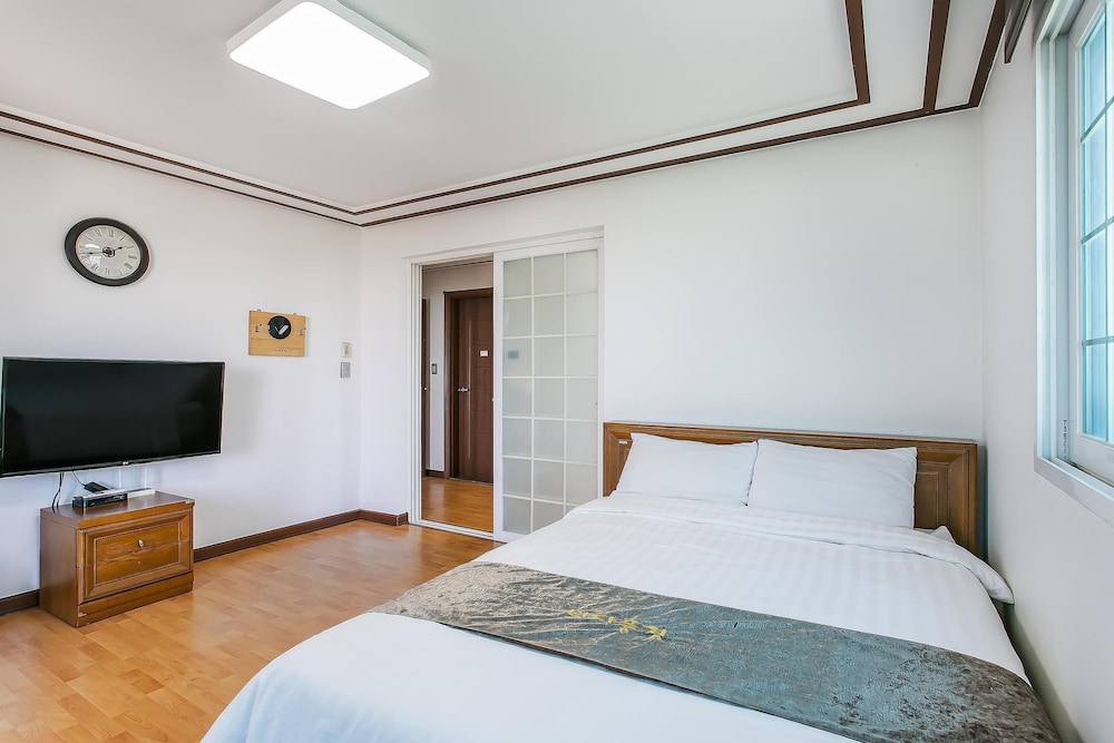 jeju view of sea pension